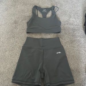 AYBL matching workout set